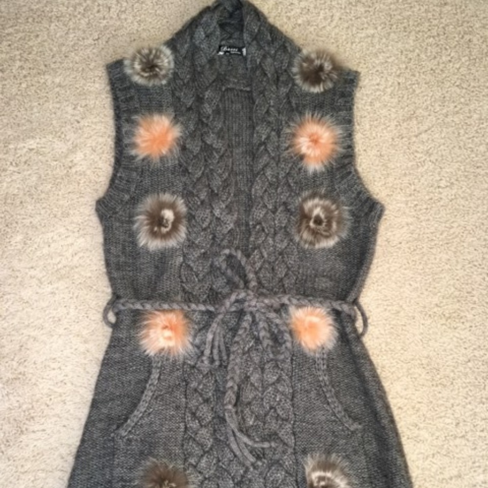 Bacci Cardigan Size Small